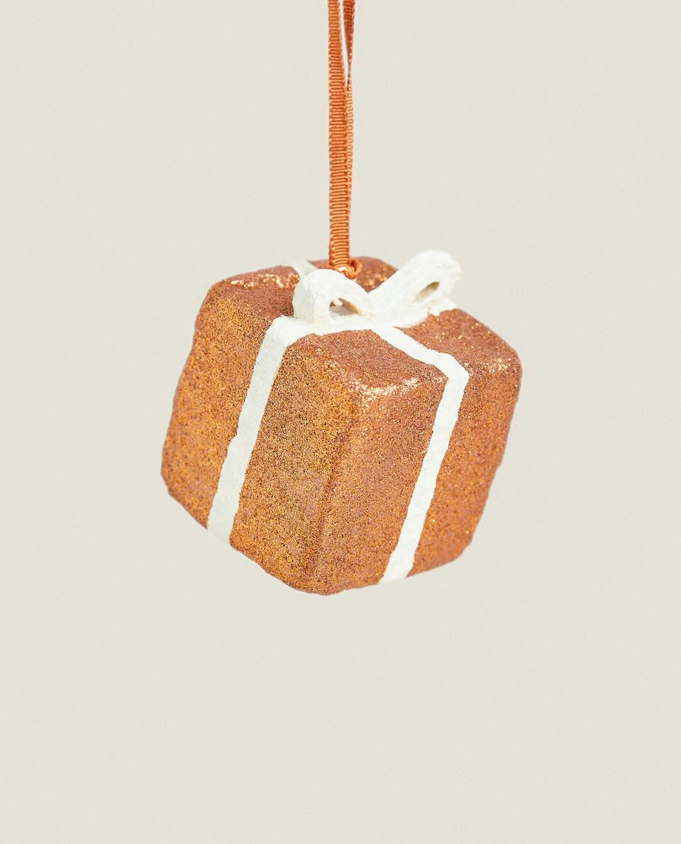 GIFT CHRISTMAS DECORATION