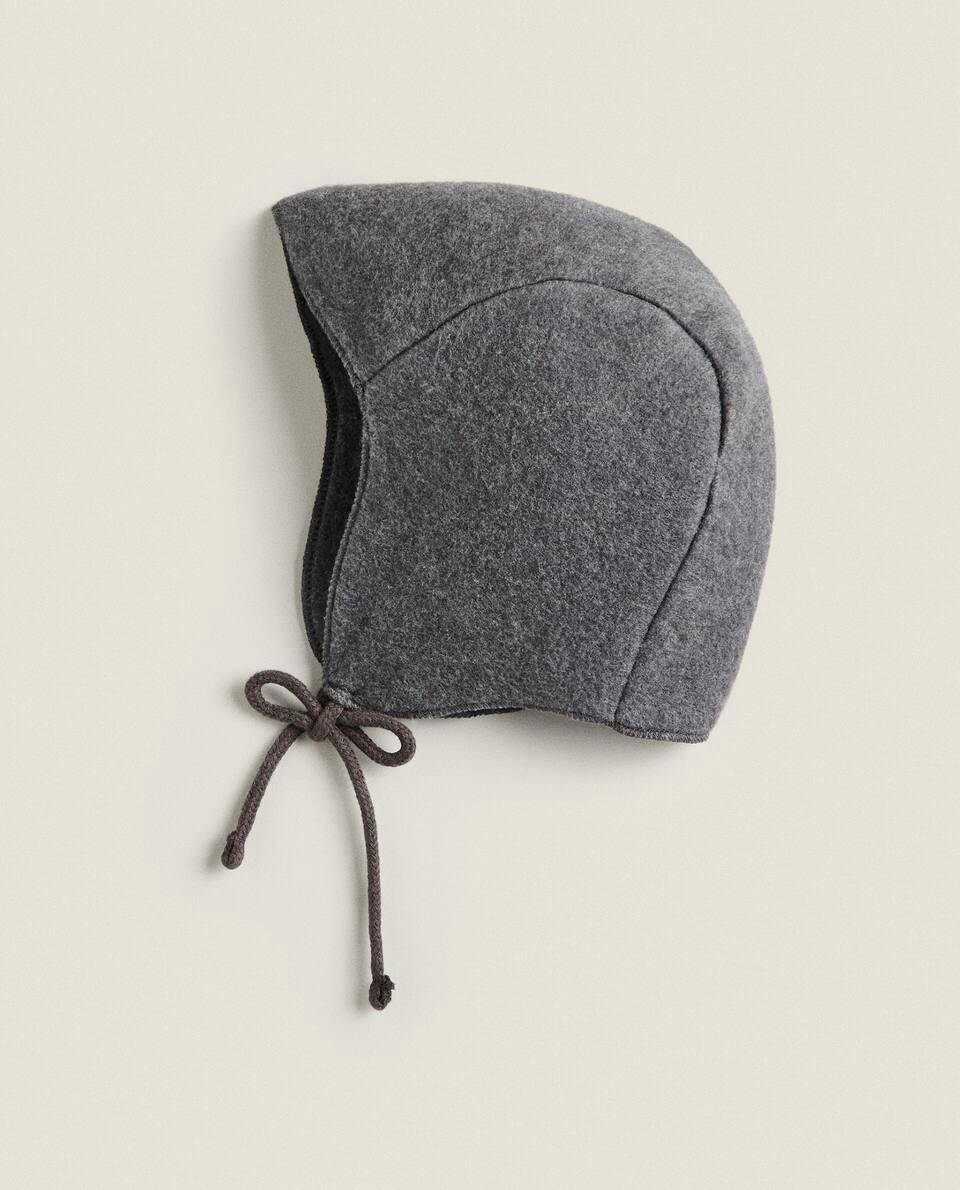GREY FLEECE BONNET