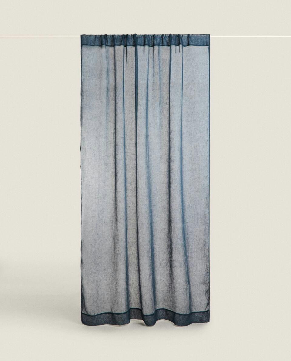 CURTAIN