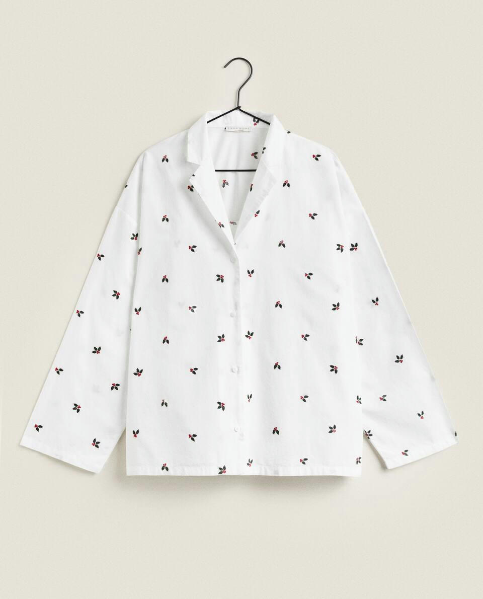 PYJAMA TOP WITH CHRISTMAS HOLLY