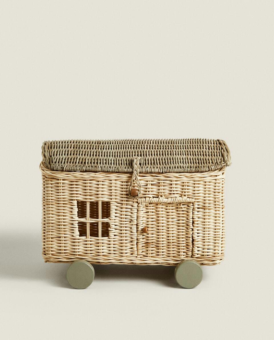 HOUSE BASKET