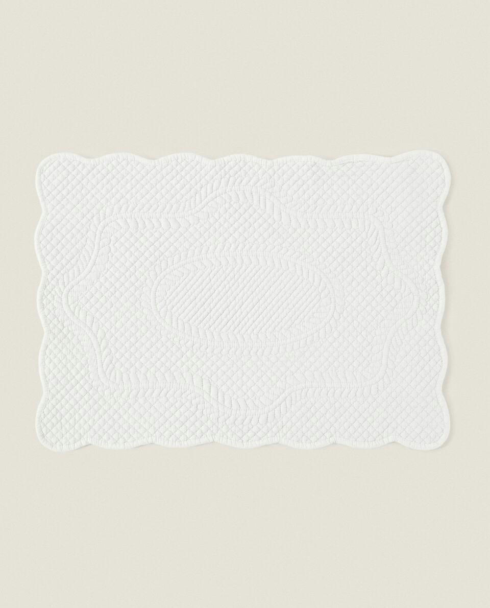 XL QUILTED PLACEMAT