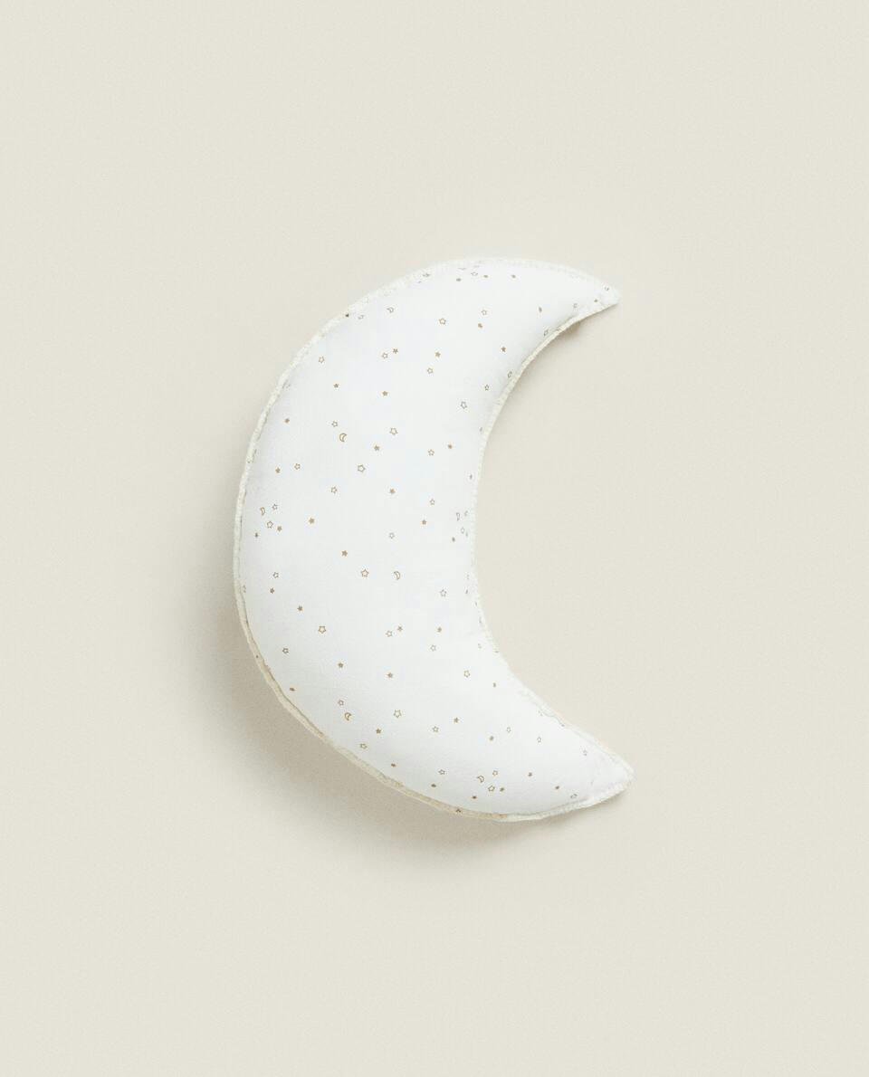 MOON CUSHION