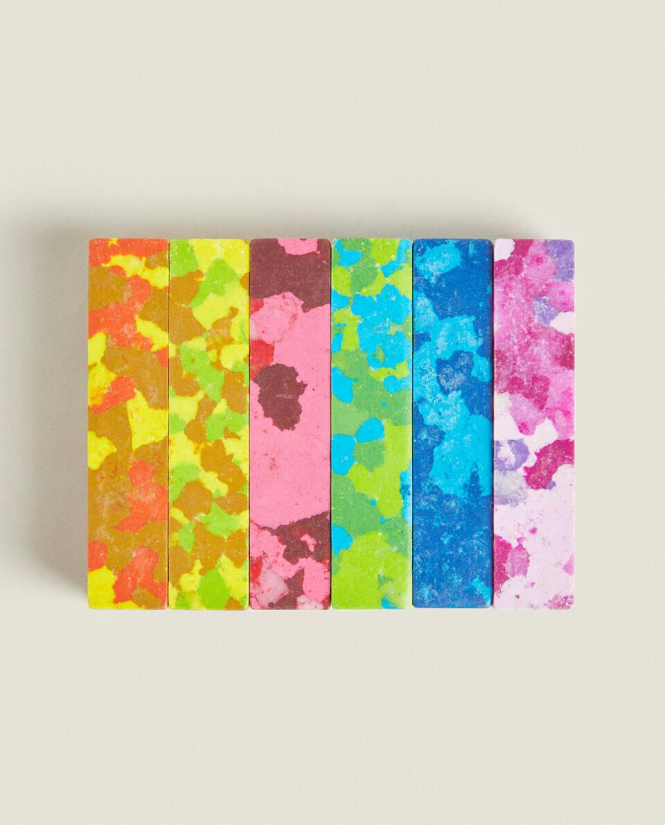 MULTICOLOURED CRAYONS (PACK OF 6)