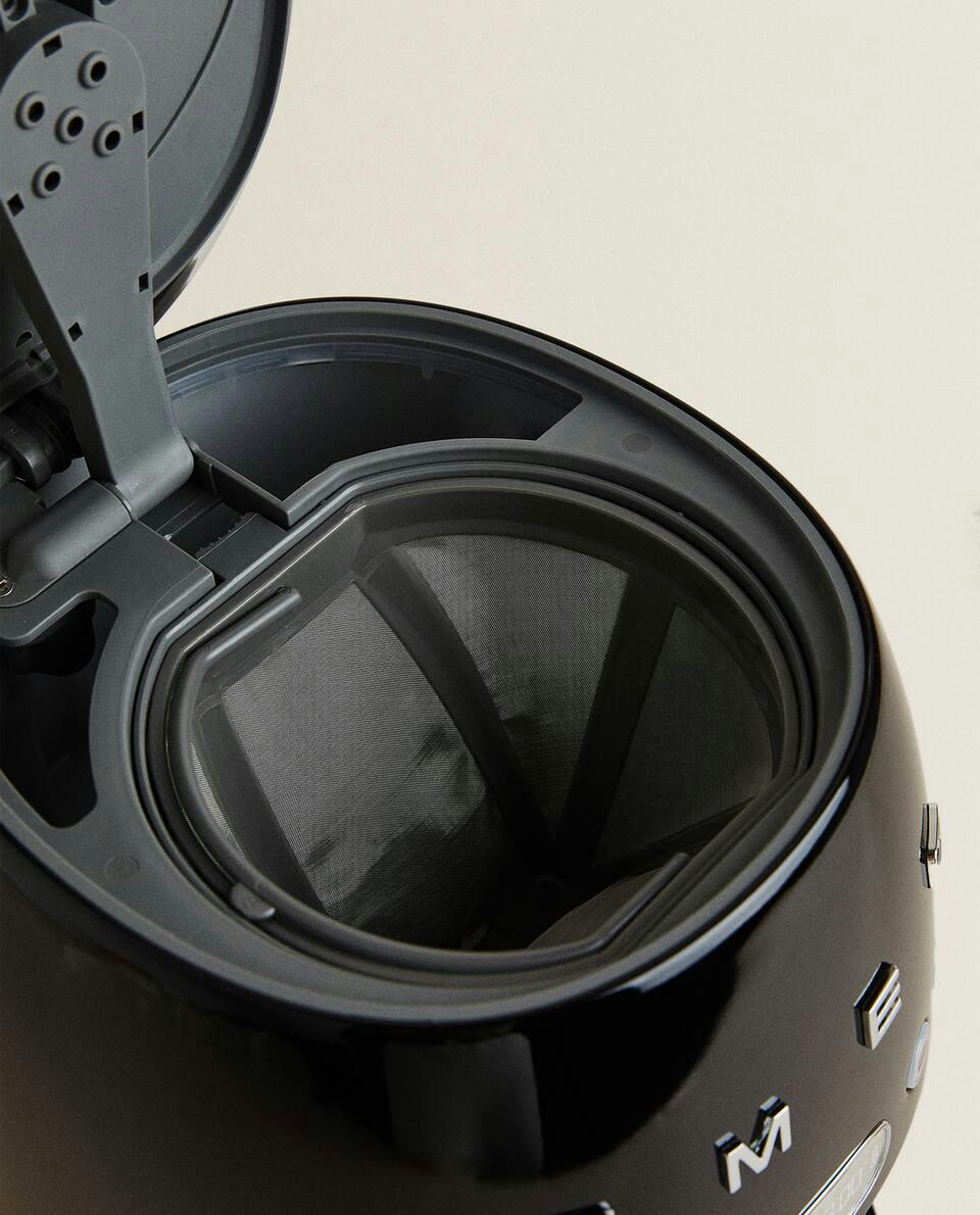 SMEG PROGRAMMABLE DRIP COFFEE MACHINE