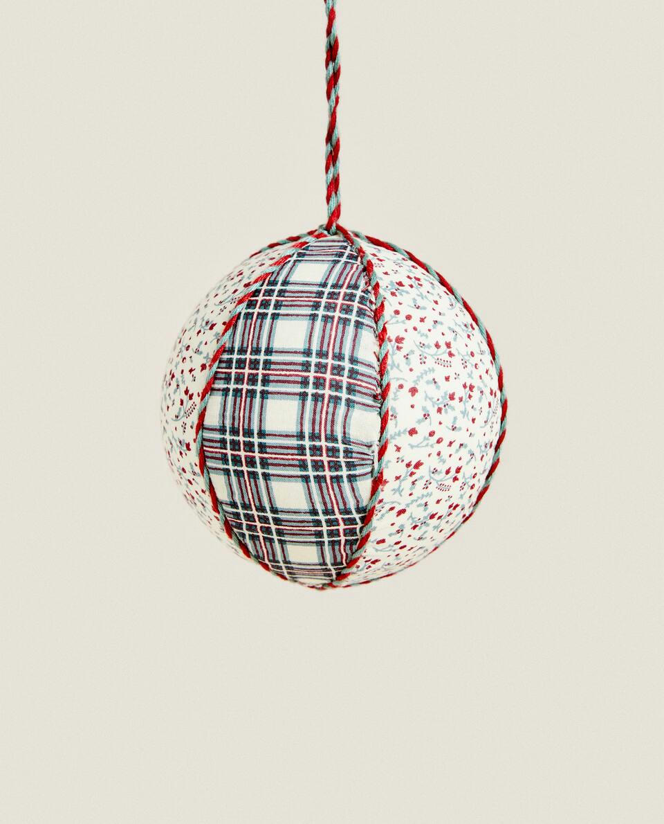CHRISTMAS PATCHWORK BAUBLE DECORATION