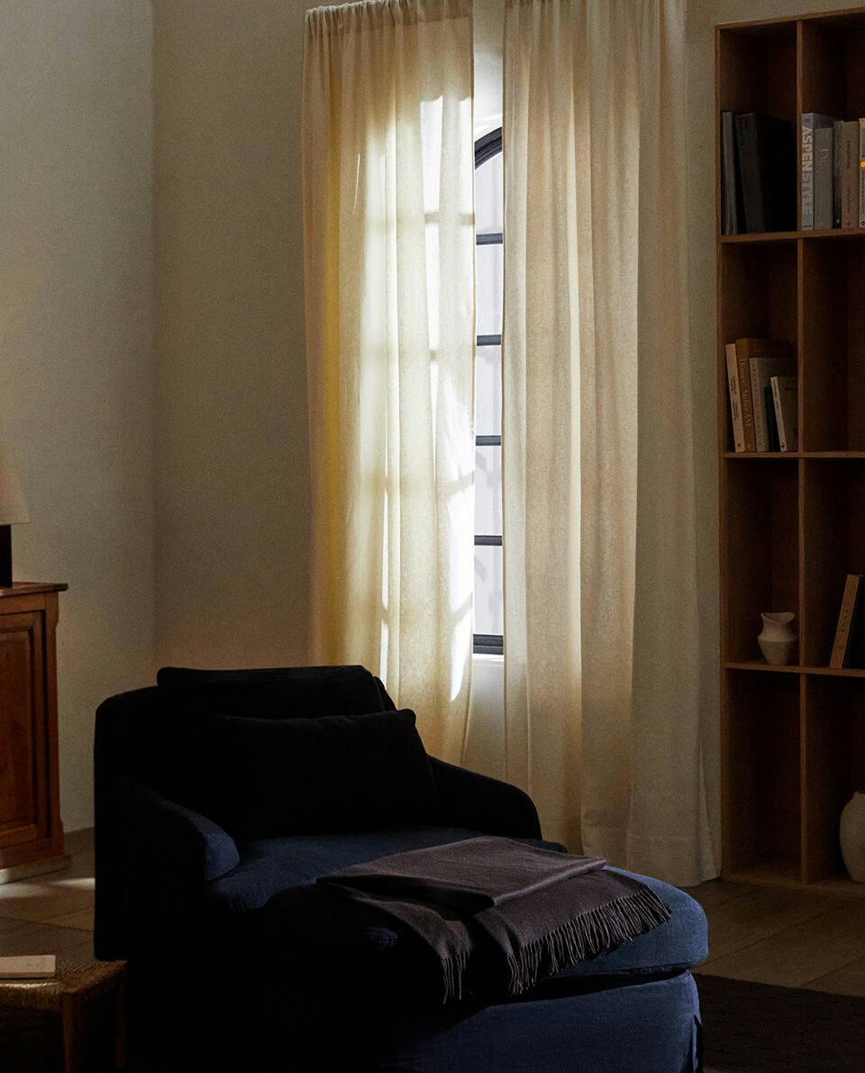 LINEN CURTAIN