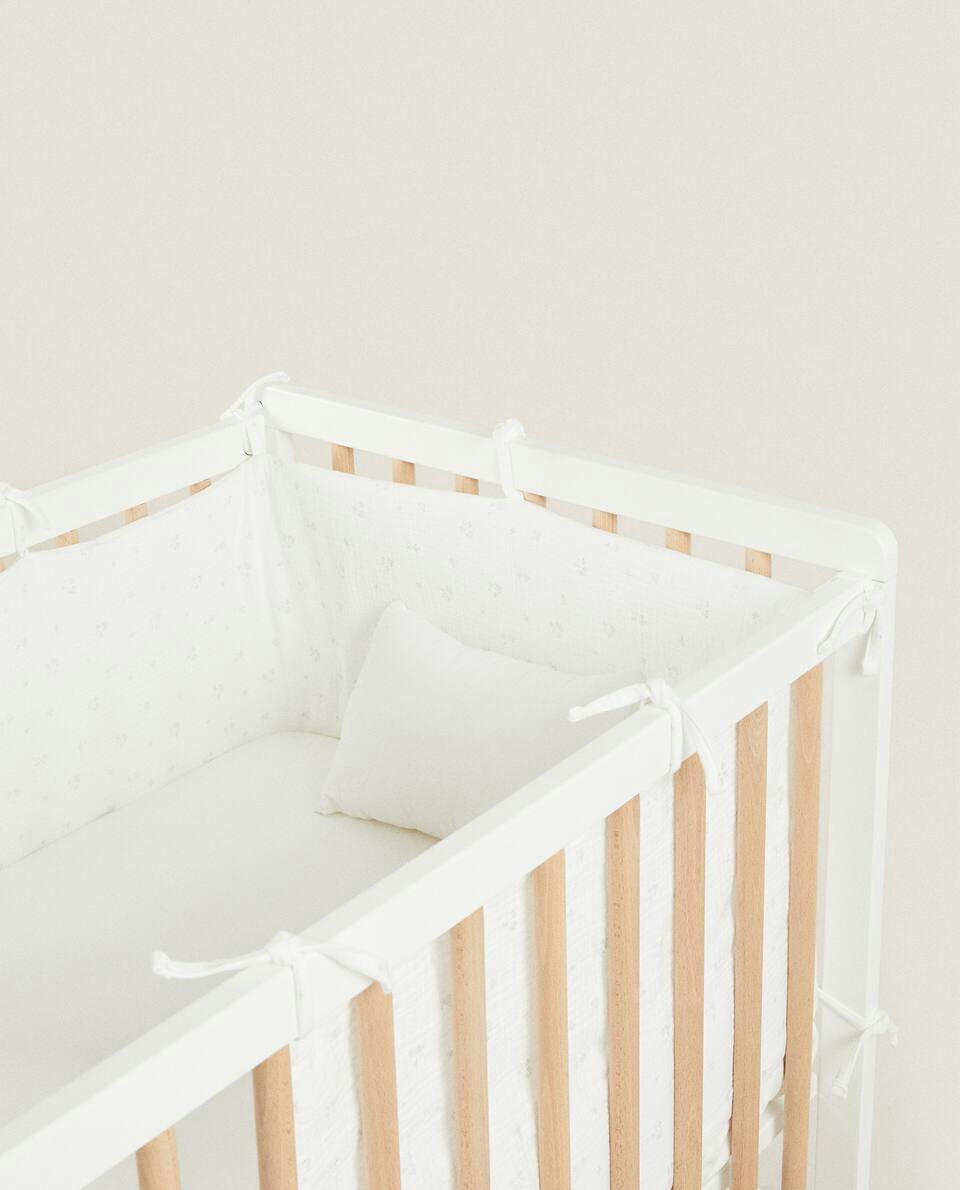 COT BUMPER COVER WITH CLOVER PRINT