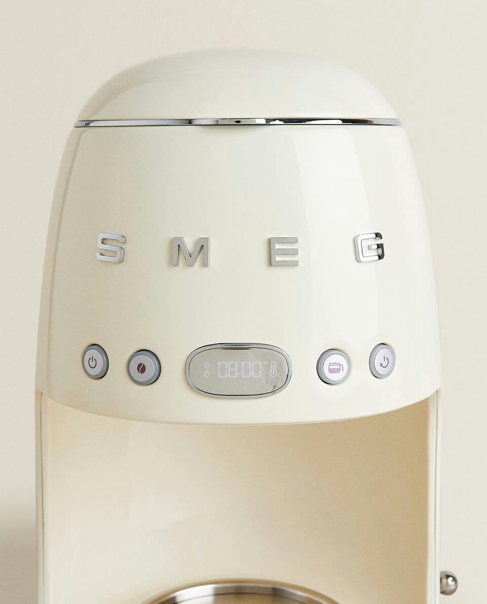 SMEG PROGRAMMABLE DRIP COFFEE MACHINE