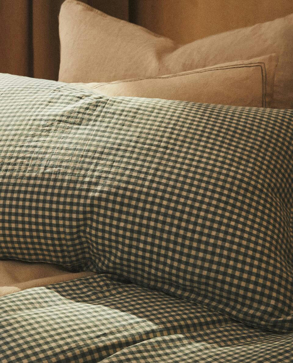 CHILDREN’S GINGHAM MUSLIN PILLOWCASE