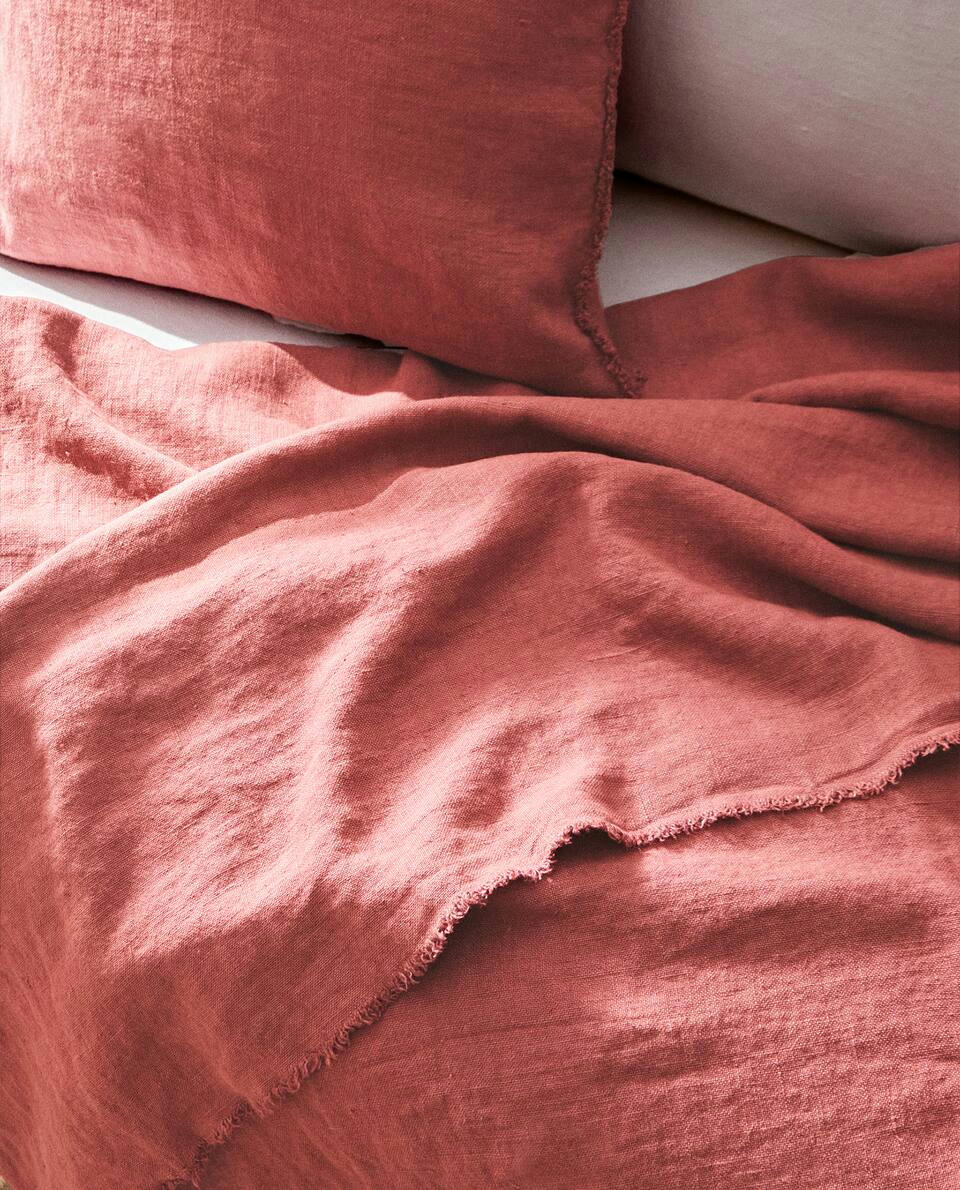 LINEN BLANKET
