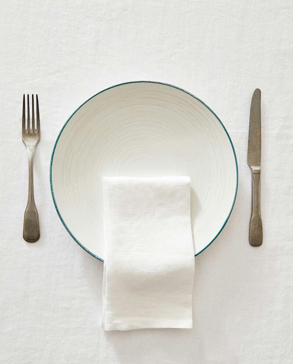 RIM DETAIL TABLEWARE