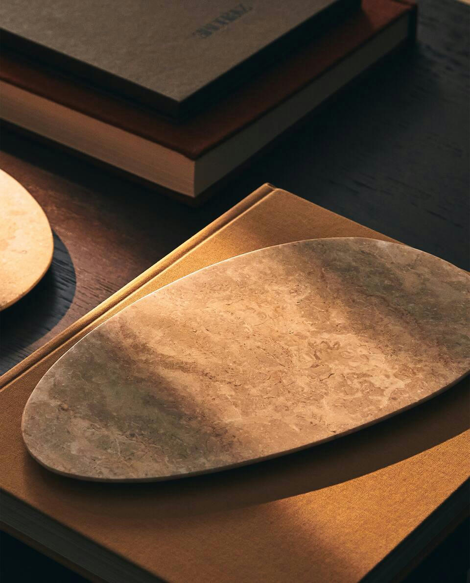 DECORATIVE MARBLE TRAY