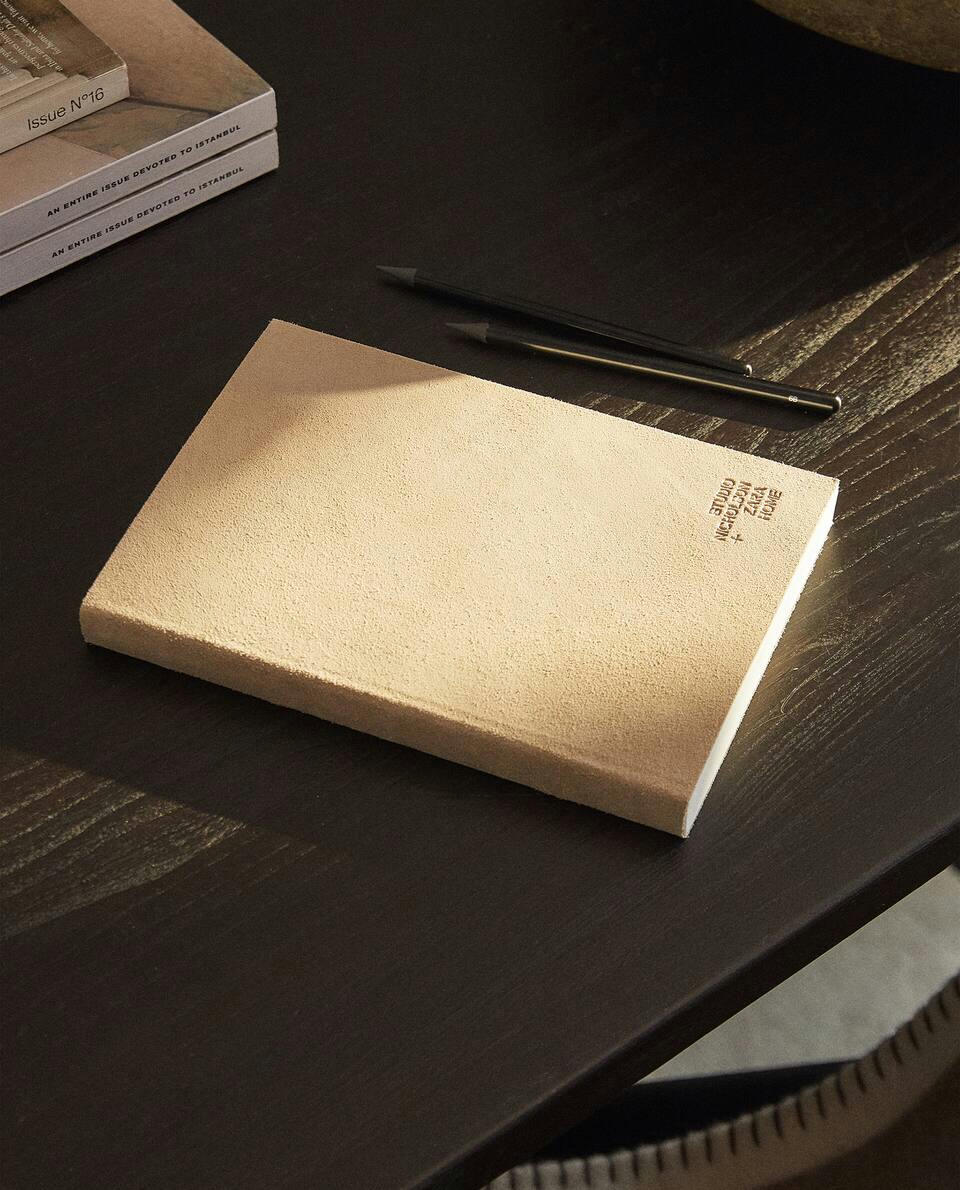 LEATHER NOTEBOOK X STUDIO NICHOLSON