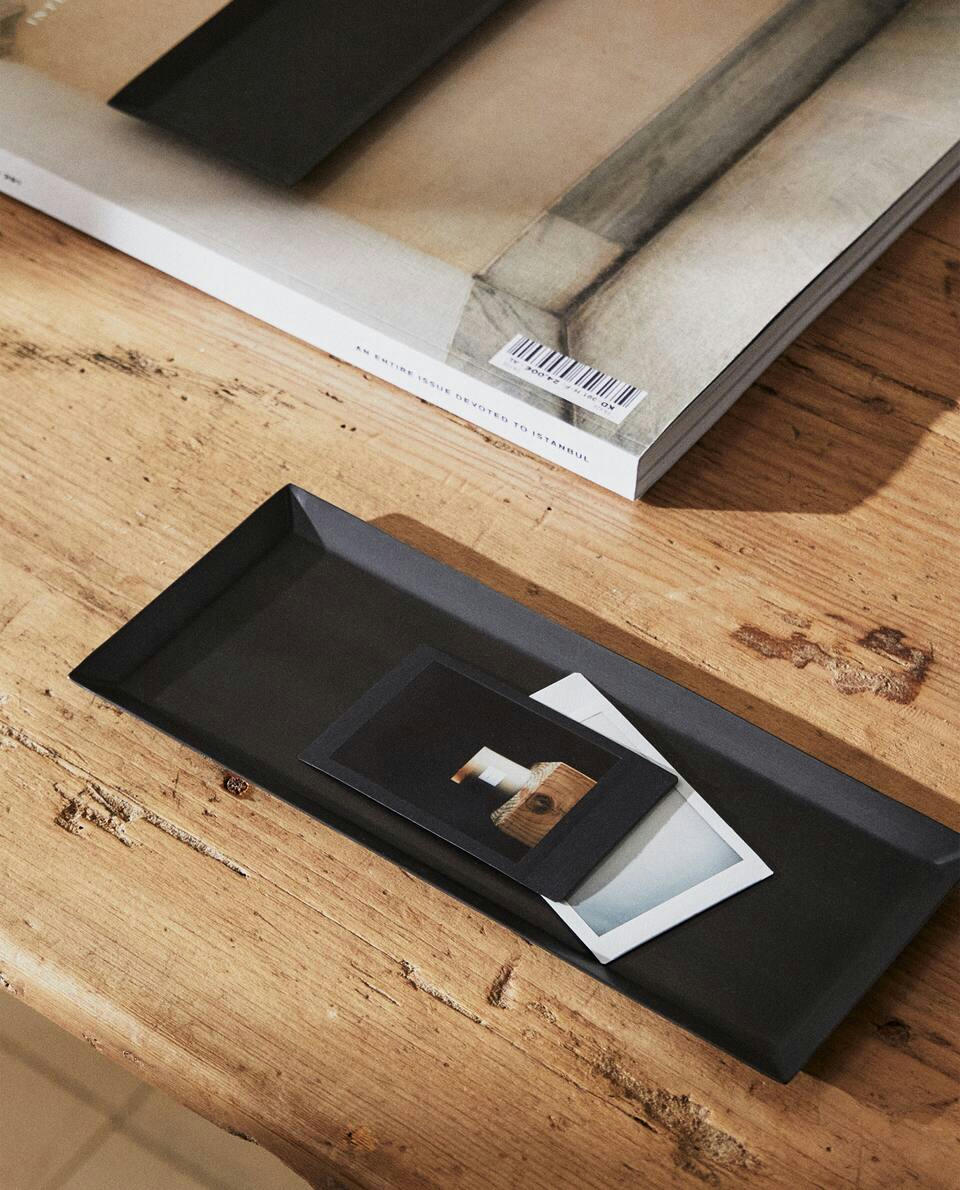 DECORATIVE RECTANGLE METAL TRAY