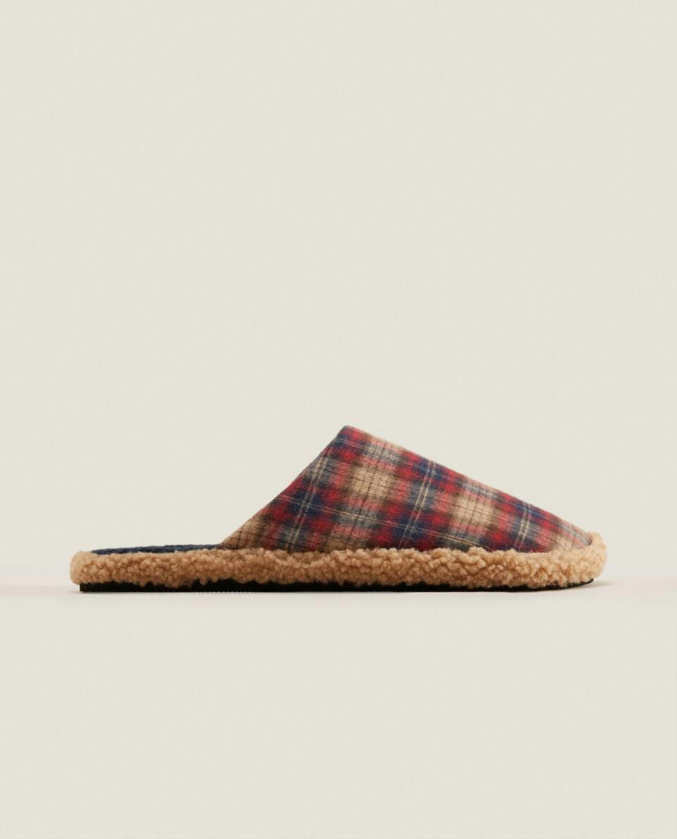 WARM CHRISTMAS TARTAN SLIPPERS