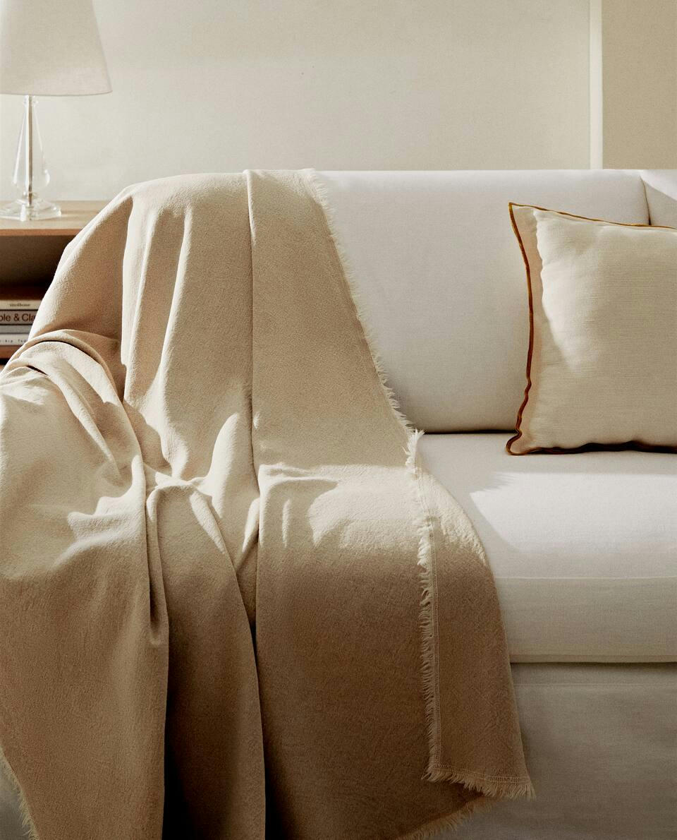 MULTIPURPOSE LINEN BLANKET