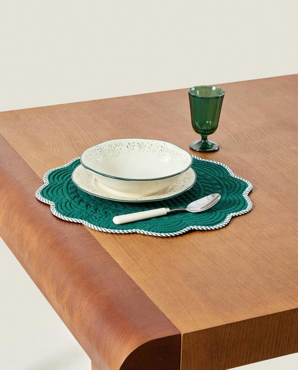 SCALLOPED COTTON CHRISTMAS PLACEMAT Zara Home