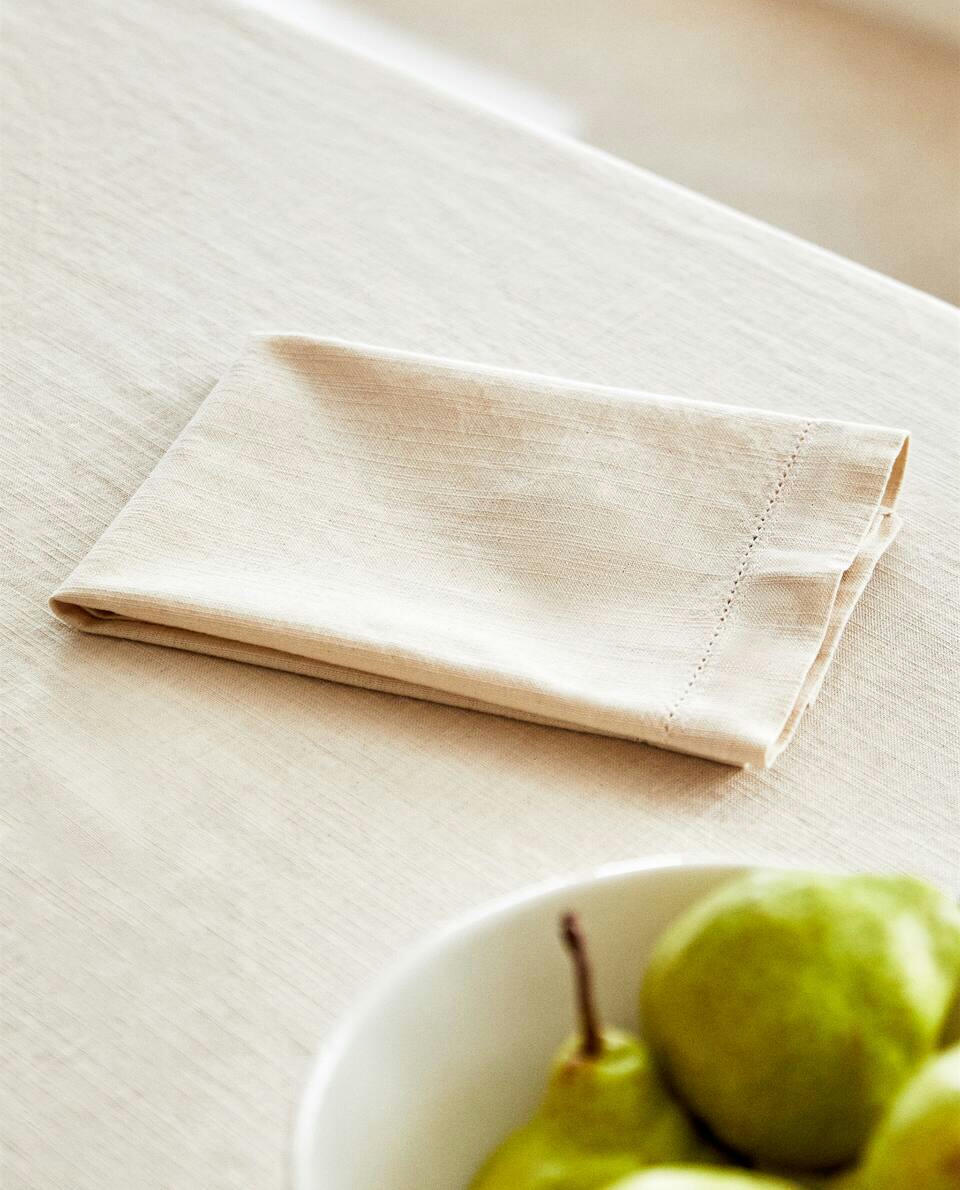 HEMSTITCHED NAPKIN (PACK OF 2)