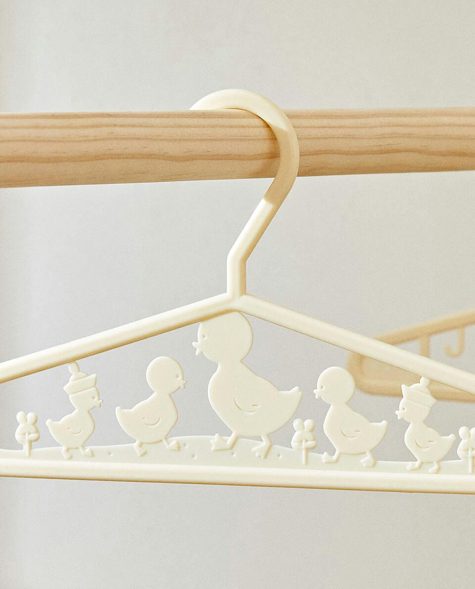 DUCK HANGER (SET OF 4)