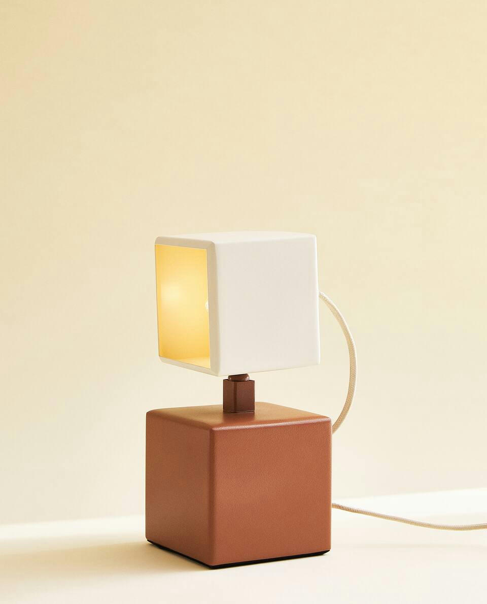 CHILDREN'S METAL CUBE LAMP