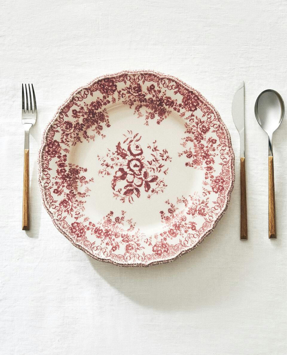 FLORAL EARTHENWARE TABLEWARE