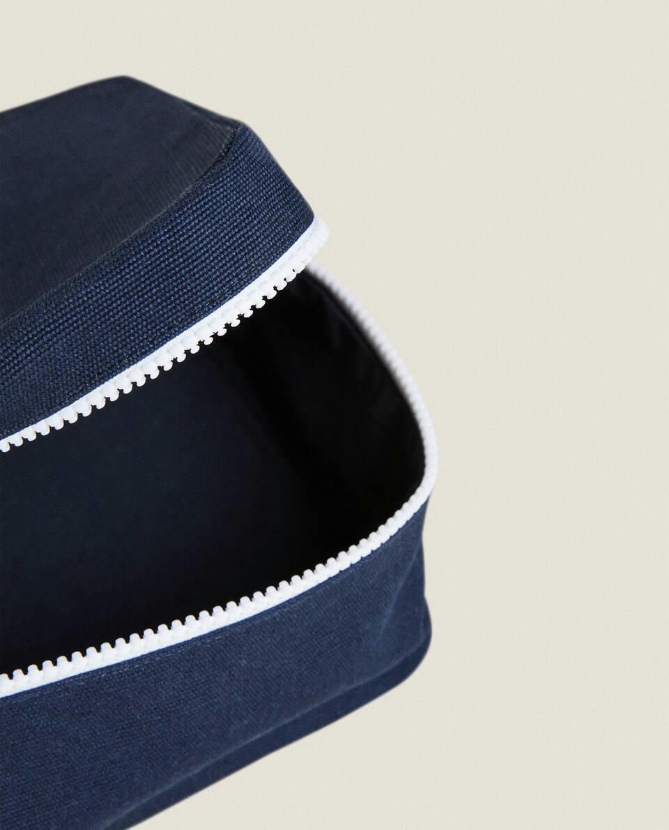 SAINT-LAZARE TRAVEL TOILETRY BAG