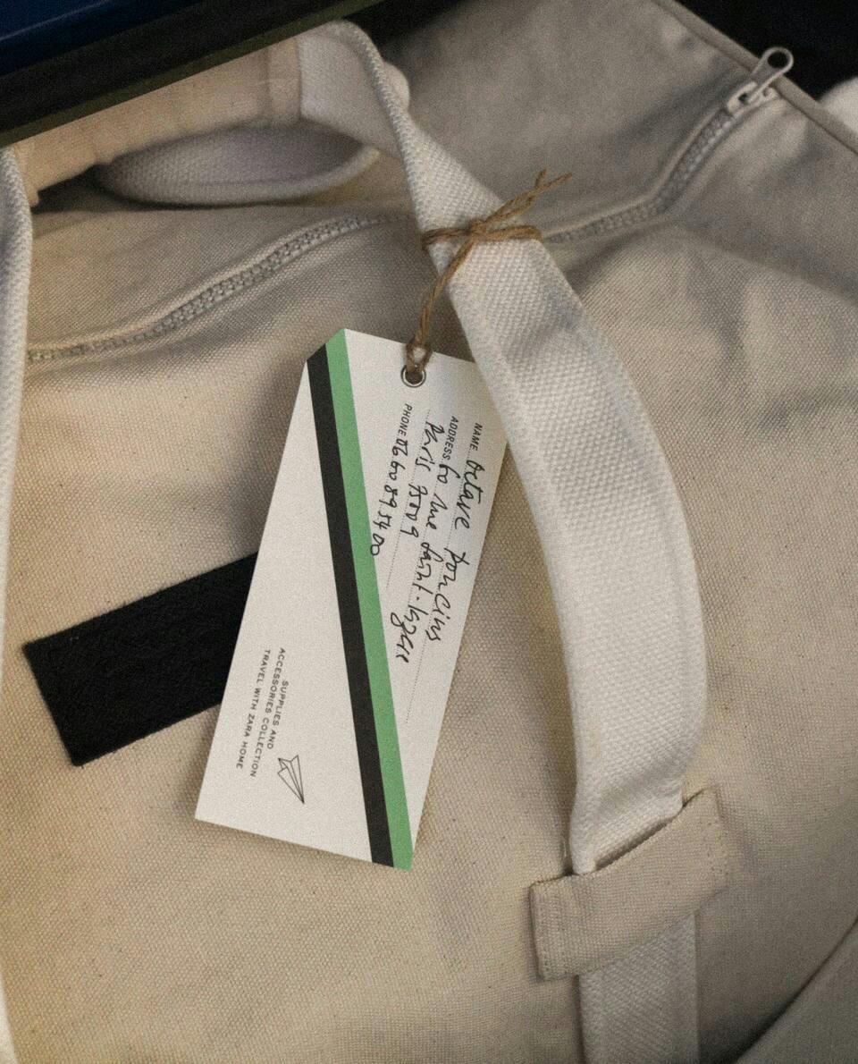 PAPER TAG SET X SAINT-LAZARE