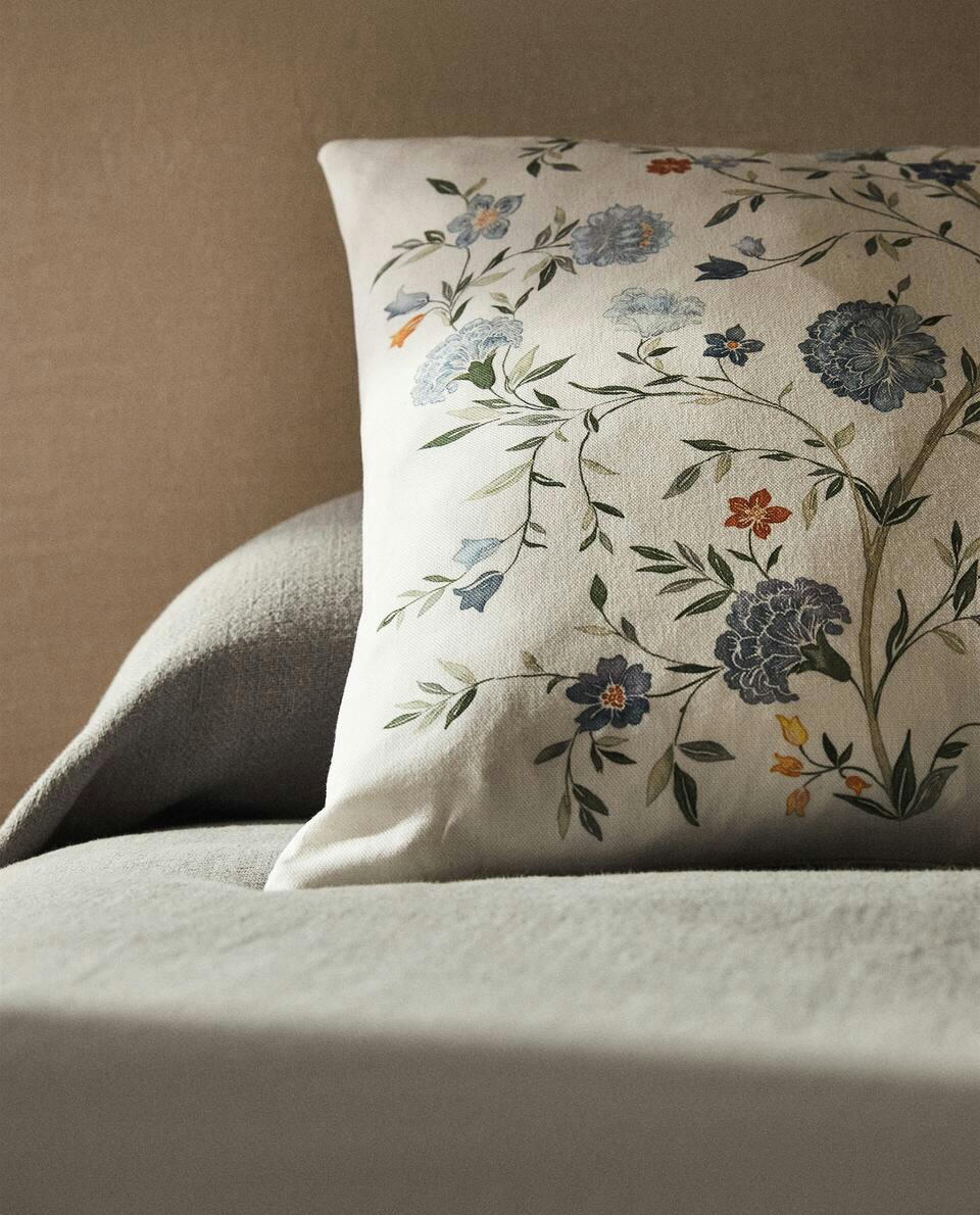 MINI FLORAL PRINT CUSHION COVER