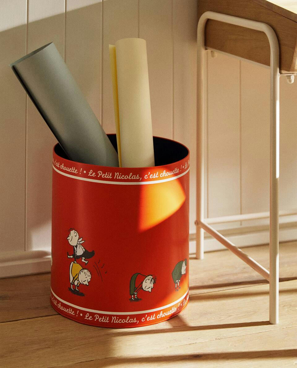 CHILDREN'S LE PETIT NICOLAS ? METAL WASTEPAPER BASKET