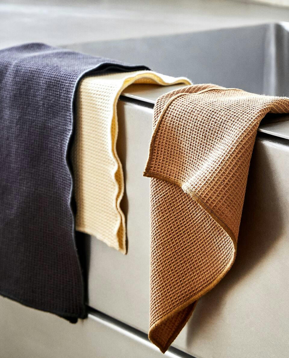 WAFFLE KNIT TEA TOWEL (PACK OF 3)