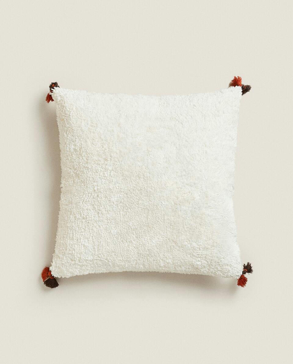 TASSEL CUSHION COVER