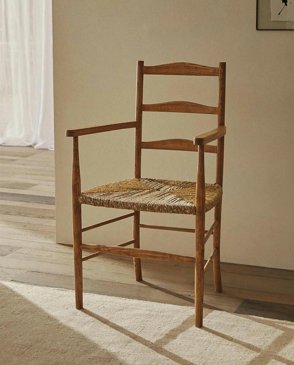 ASH AND SEAGRASS CHAIR WITH ARM RESTS