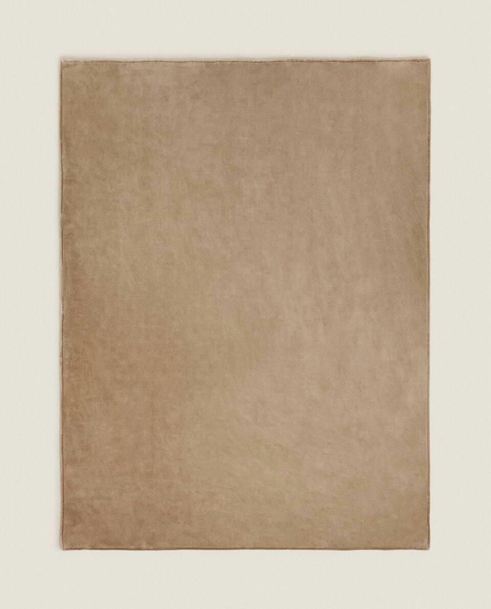 490 GSM SHORT FAUX FUR FLEECE BLANKET