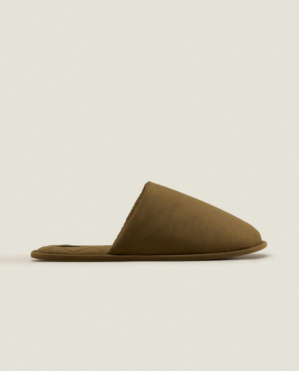 QUILTED SLIPPERS