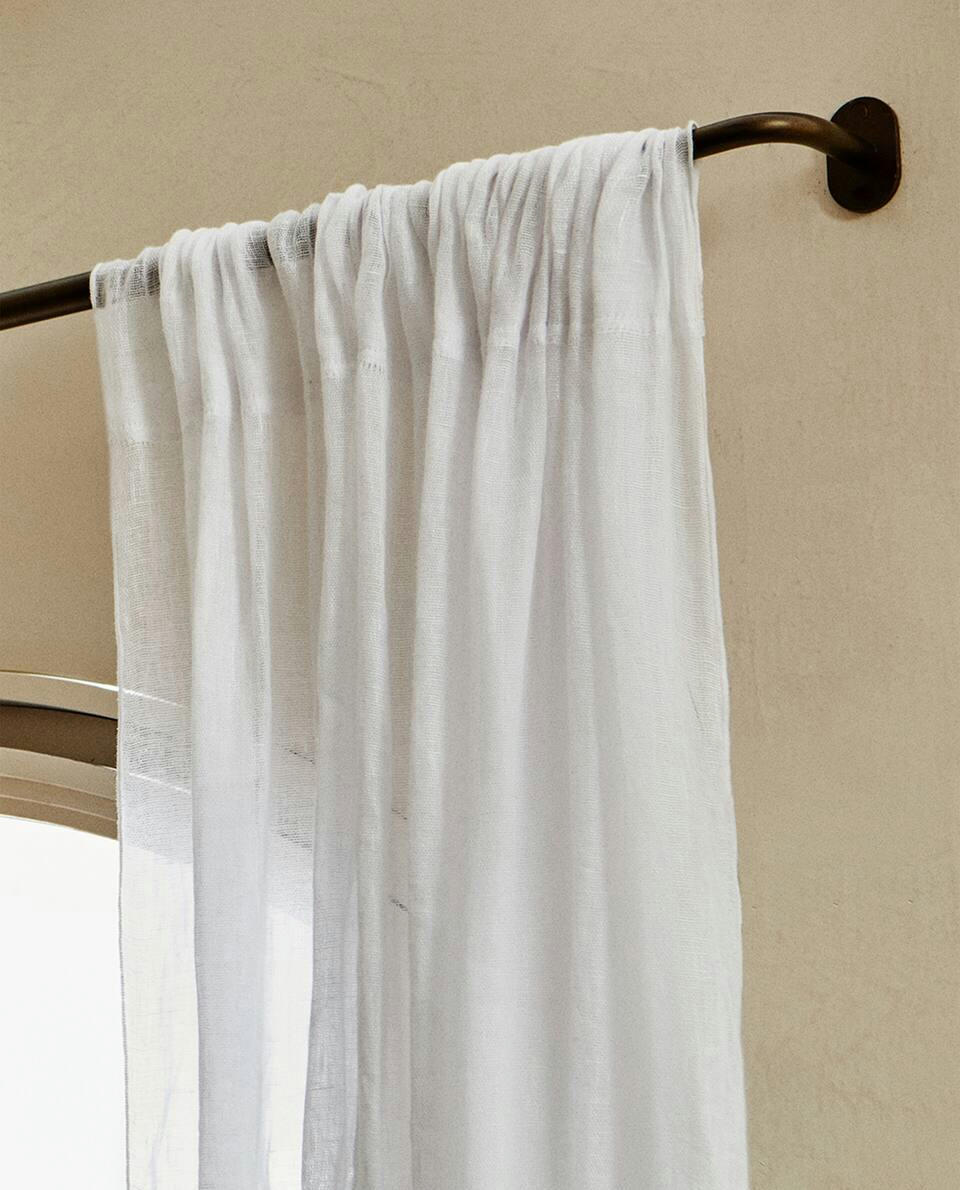 METALLIC CURTAIN RAIL