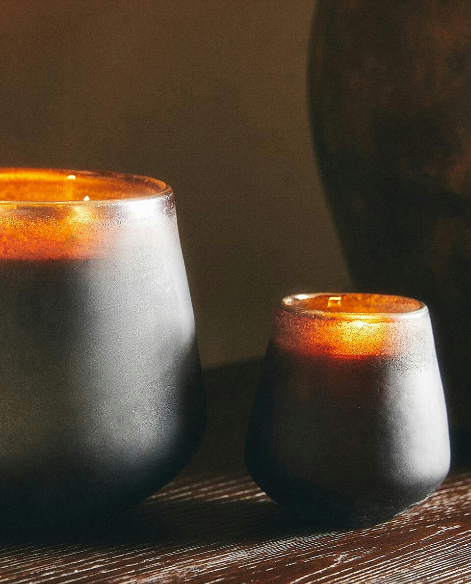 ANTIQUE FINISH GLASS CANDLE