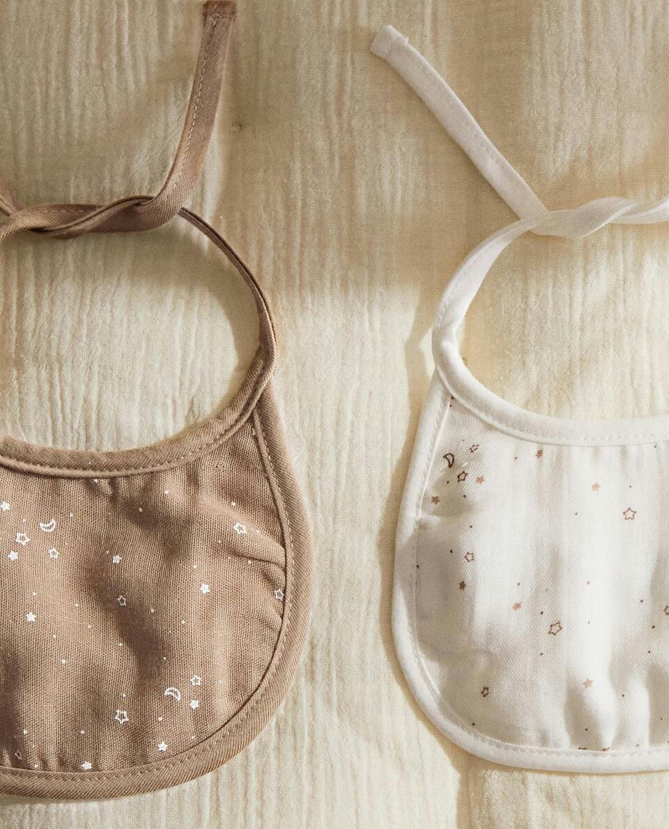 MUSLIN STAR BIBS (SET OF 2)