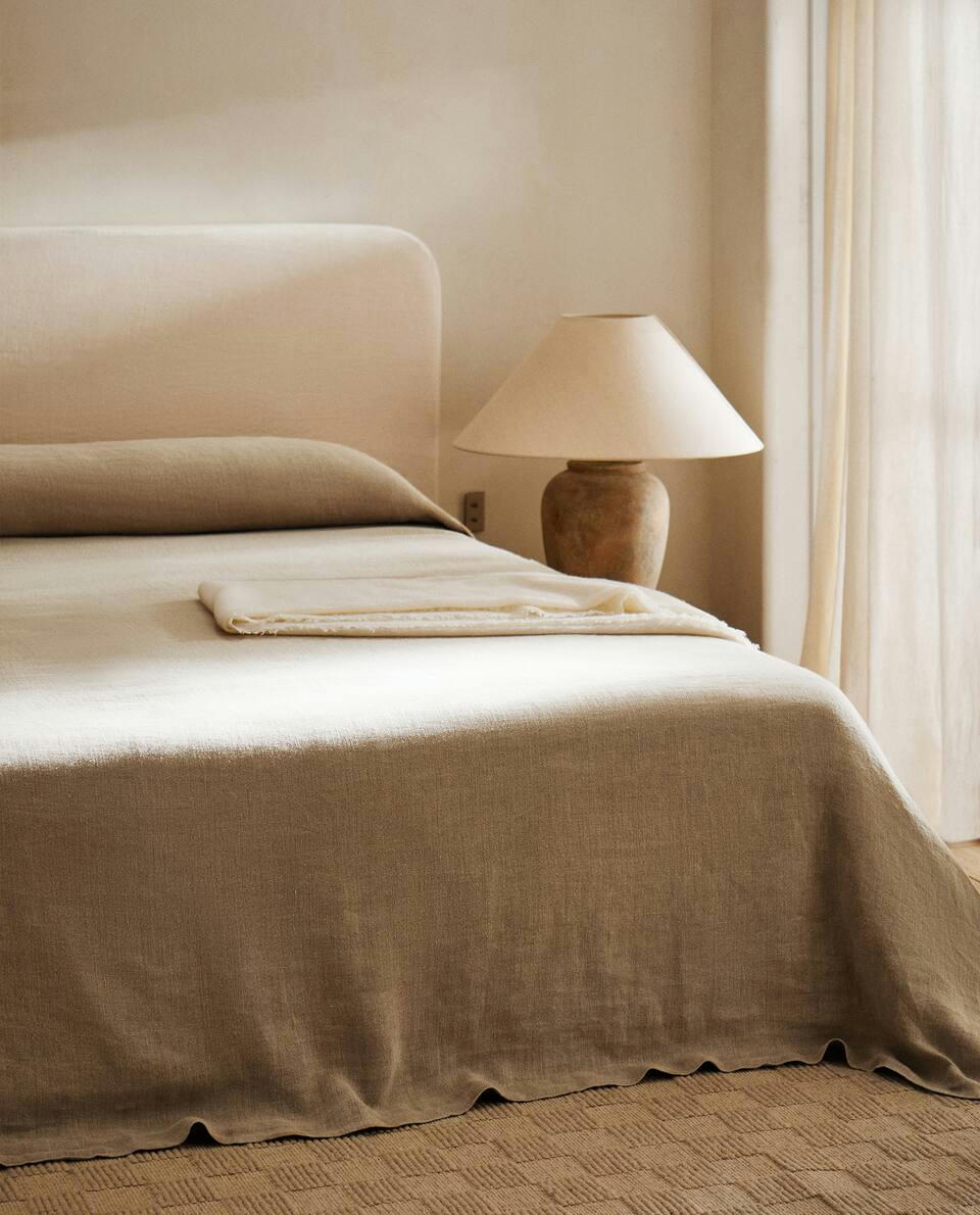 100% LINEN BEDSPREAD (320 GxM2)