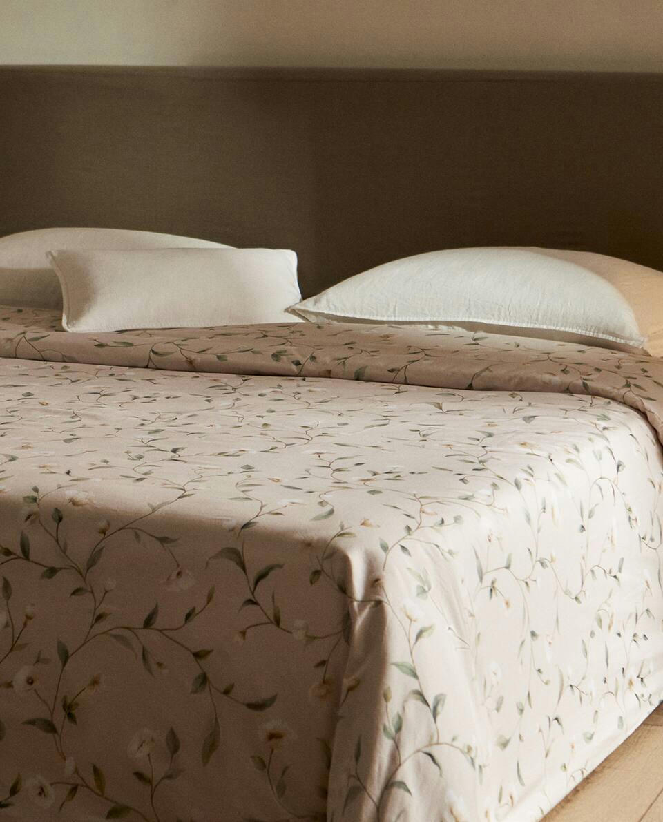 DUVET COVER WITH ROSES