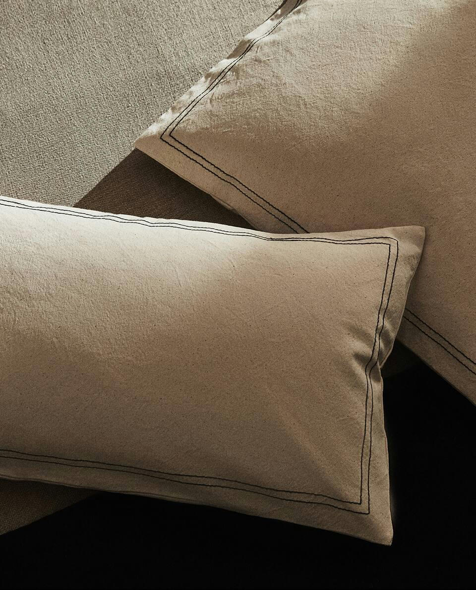 CUSHION COVER WITH BORDER