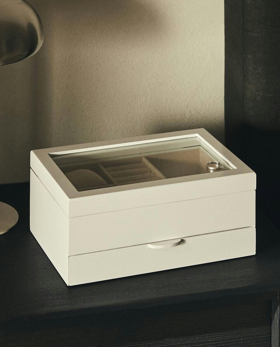 LACQUERED JEWELLERY BOX WITH DRAWER