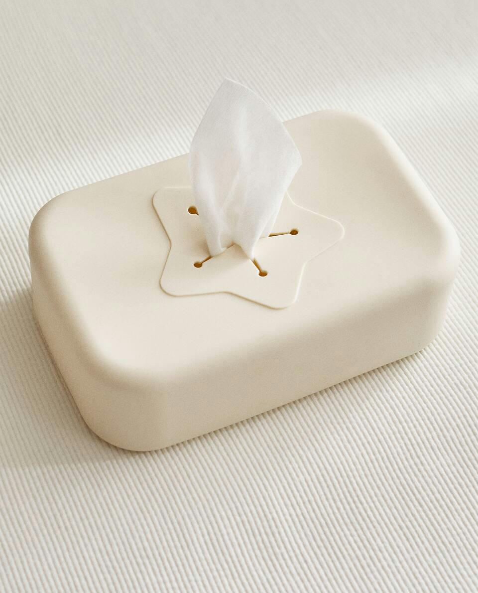 SILICONE STAR CASE FOR WIPES