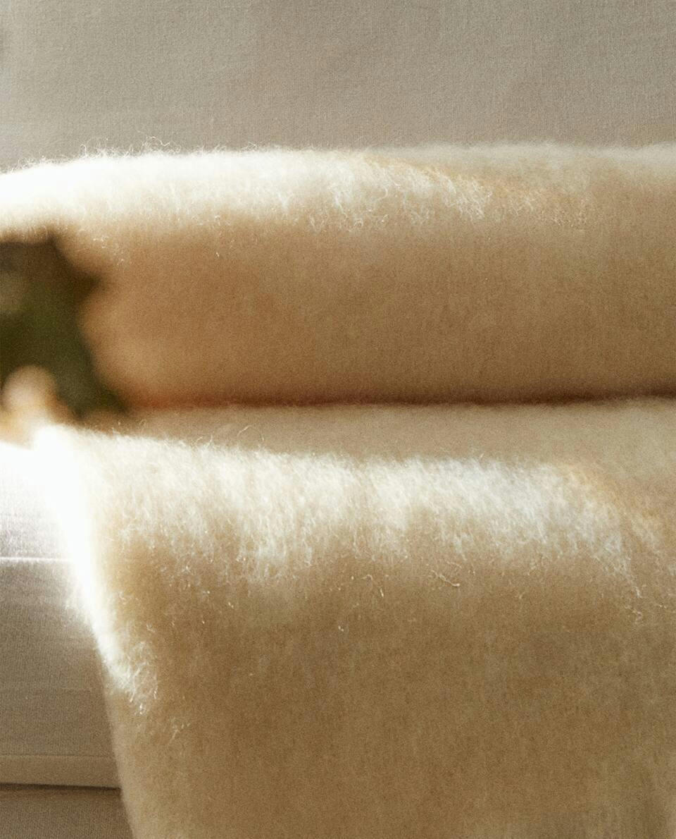 CARDED WOOL BLANKET