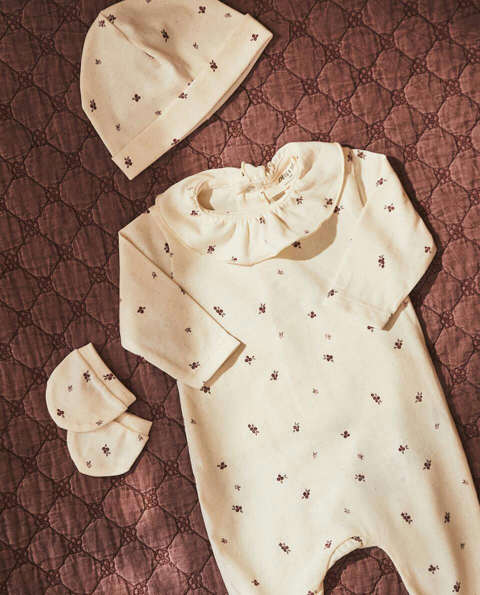 FLORAL PRINT NEWBORN BABY SET