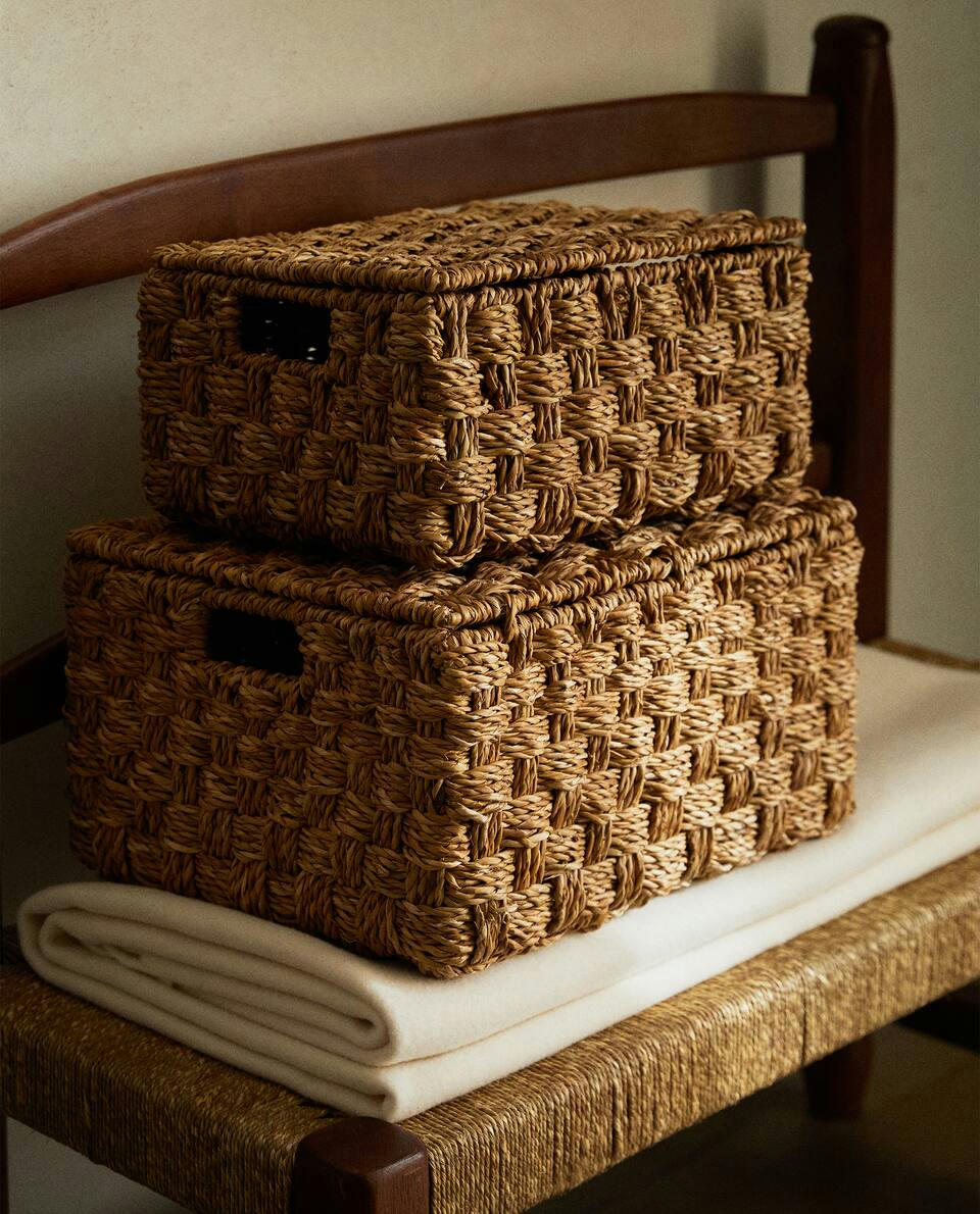 WOVEN BASKET