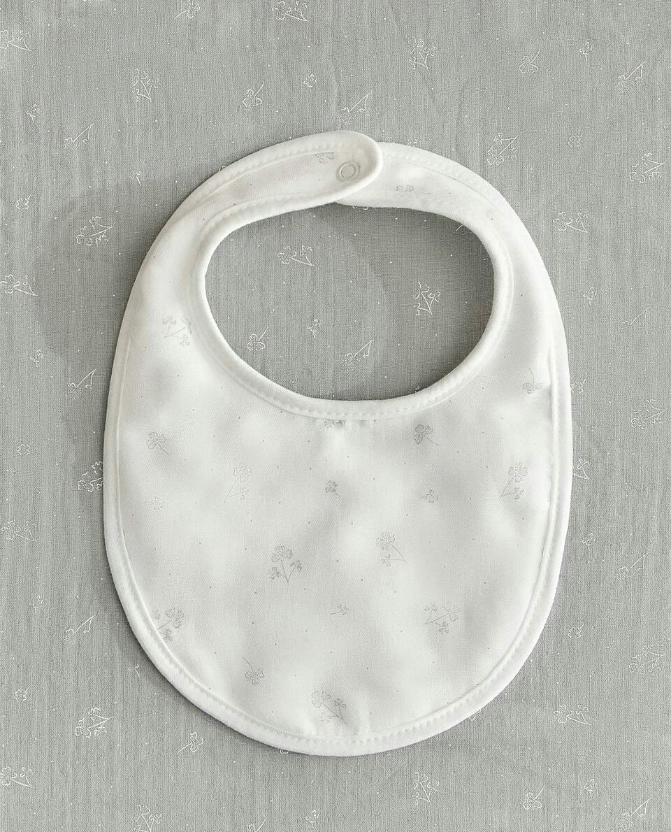 MUSLIN CLOVER BIB