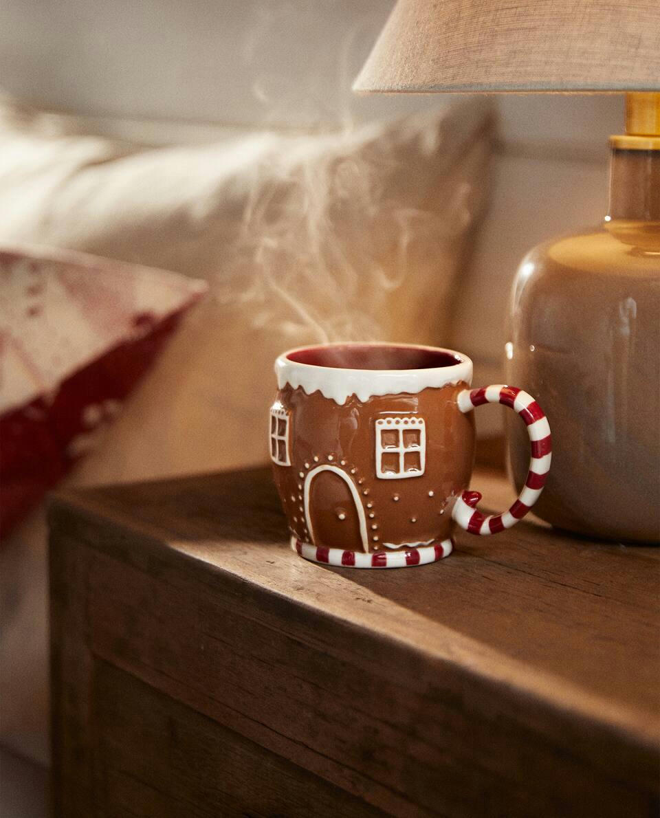 CHRISTMAS CHILDREN’S STONEWARE HOUSE MUG