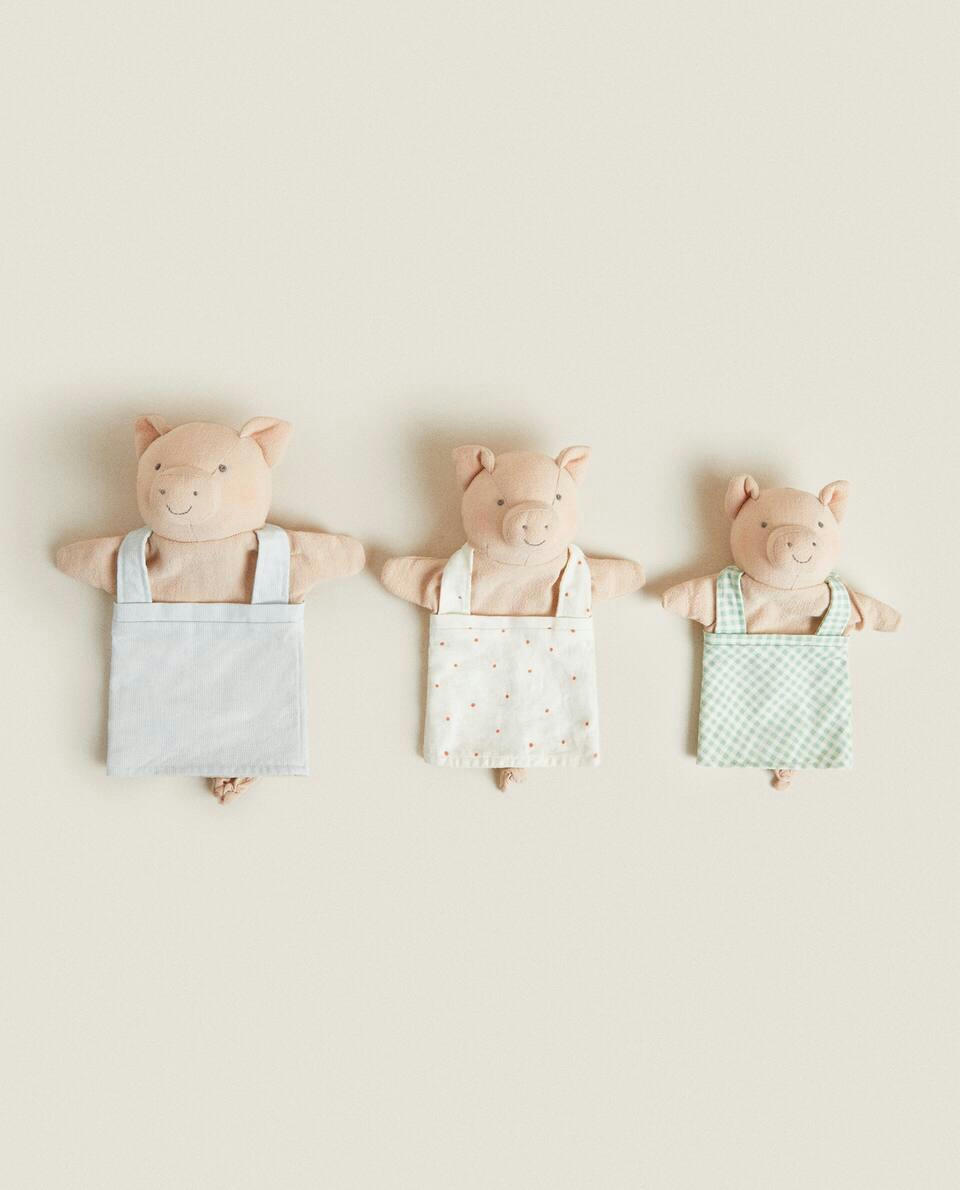 CHILDREN’S SET OF THREE LITTLE PIG PUPPETS