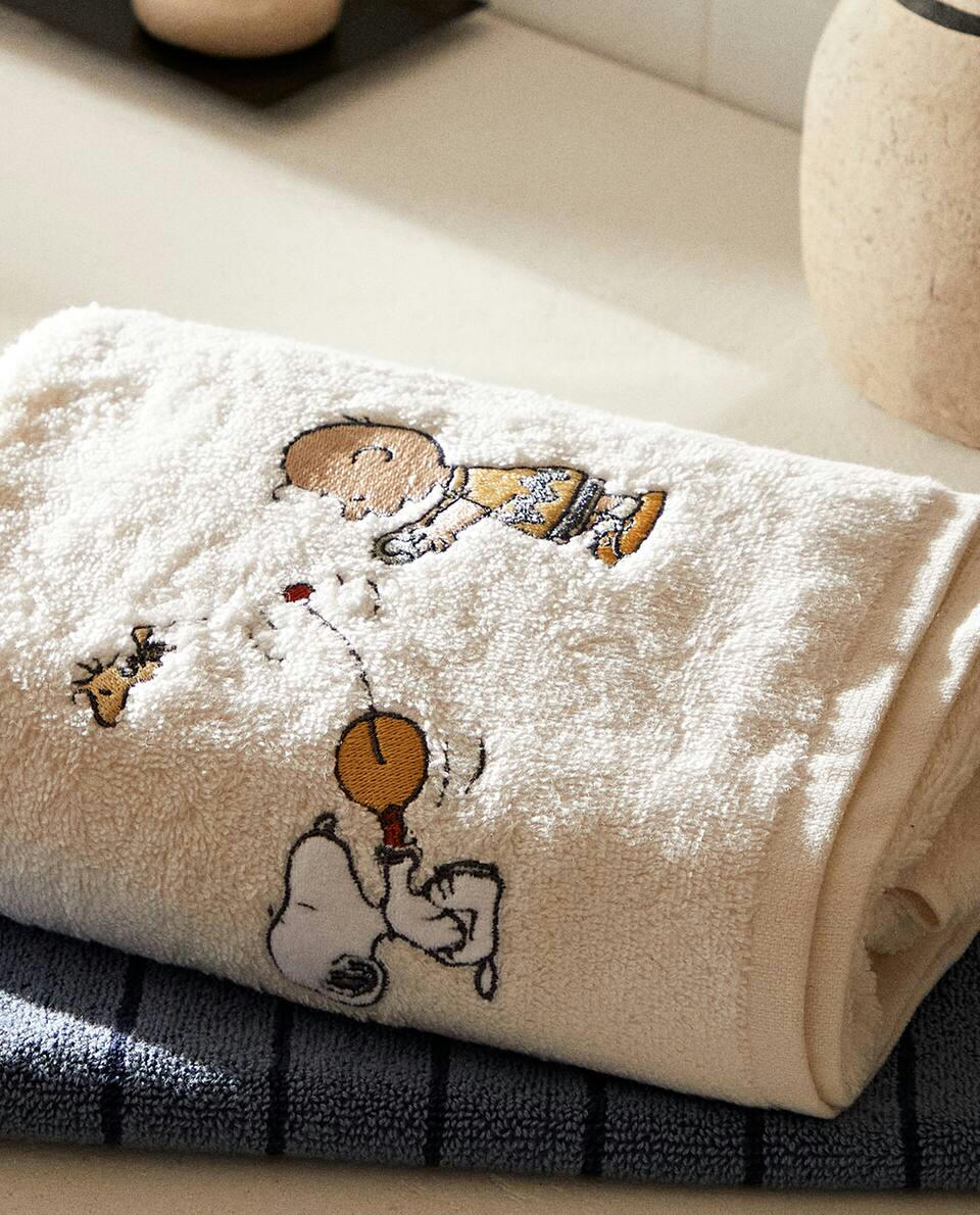 PEANUTS? TERRY TOWEL